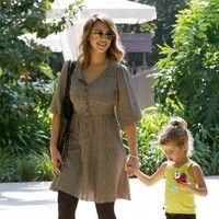 Jessica Alba, Cash Warren and daughter head out for a family meal photos | Picture 79850